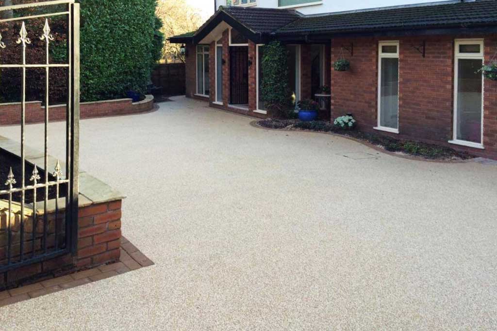Resin bound surface installation